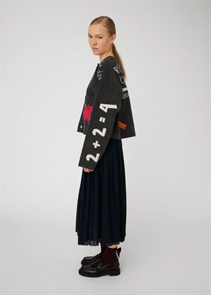 Back To School Embroidered jakke Almond Black Stella Nova 